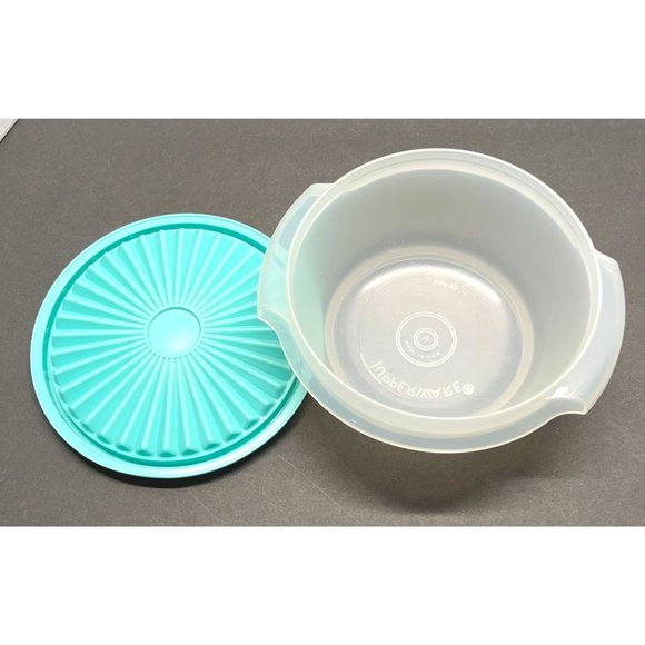 Tupperware Bowl with Teal Lid 1323-23 812-25 Vintage Replacement Parts - Picture 1 of 9